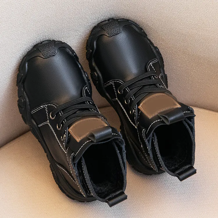 男童马丁靴2025秋冬新款真皮儿童加绒靴子宝宝棉鞋女童软底雪地靴