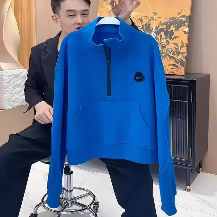 早春衣服2025潮款卫衣女上档次韩版洋气蓝色半开领口袋长袖女上衣