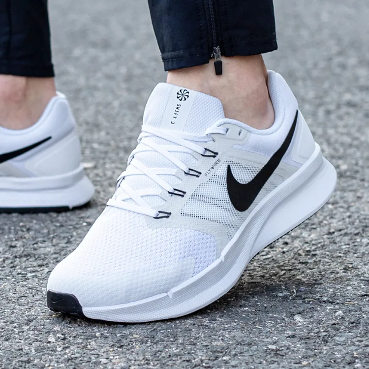 【人生跑鞋】耐克跑步鞋男2025新款RUN SWIFT 3运动鞋跑鞋 DR2695