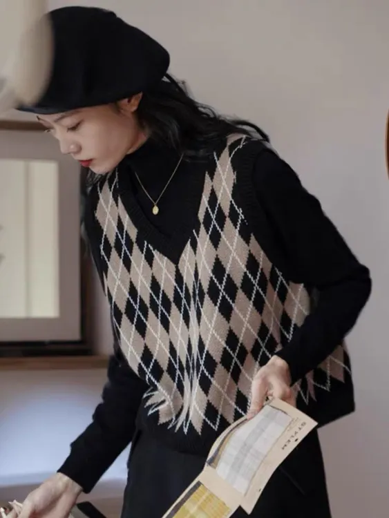 小个子短款菱格V领针织背心女2024韩版洋气百搭显瘦遮肉外穿内搭