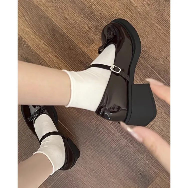 南在南方法式复古玛丽珍跟鞋女2025新款春秋棕色圆头英伦风小皮鞋