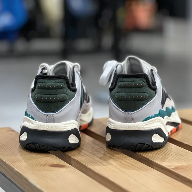 Adidas阿迪达斯三叶草男鞋新款运动休闲鞋复古低帮老爹鞋ID4086