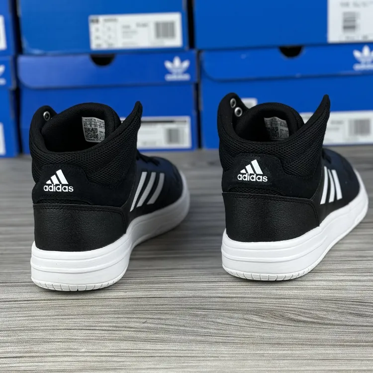 Adidas阿迪达斯正品男鞋场下休闲中帮篮球鞋潮流运动鞋板鞋HQ2216