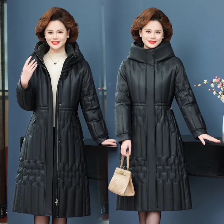 2024新款鹅绒服长款连帽加厚鹅绒外套时尚绵羊皮妈妈羽绒保暖大衣