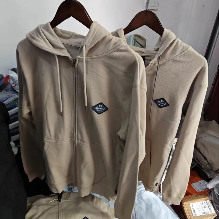 出口针织全棉拉链抓绒连帽卫衣，经典百搭上身有型，柔软舒适好穿