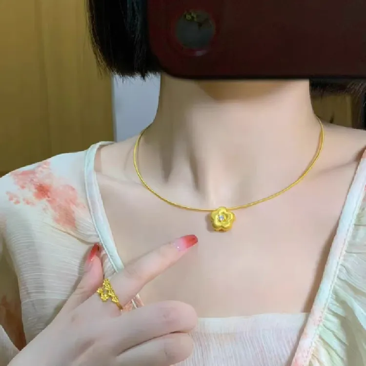 钛钢项链 司凤款不掉色金色小花项圈轻奢高级感折枝若若花朵项链