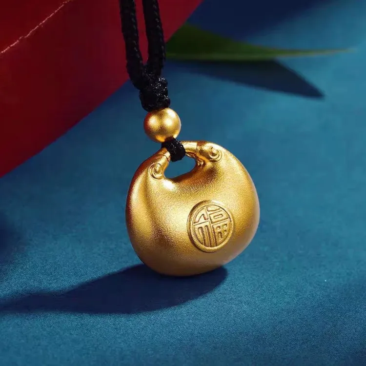 钛钢布艺项链 时尚百搭轻奢气质福牌小胖福转运珠项链升级热卖款