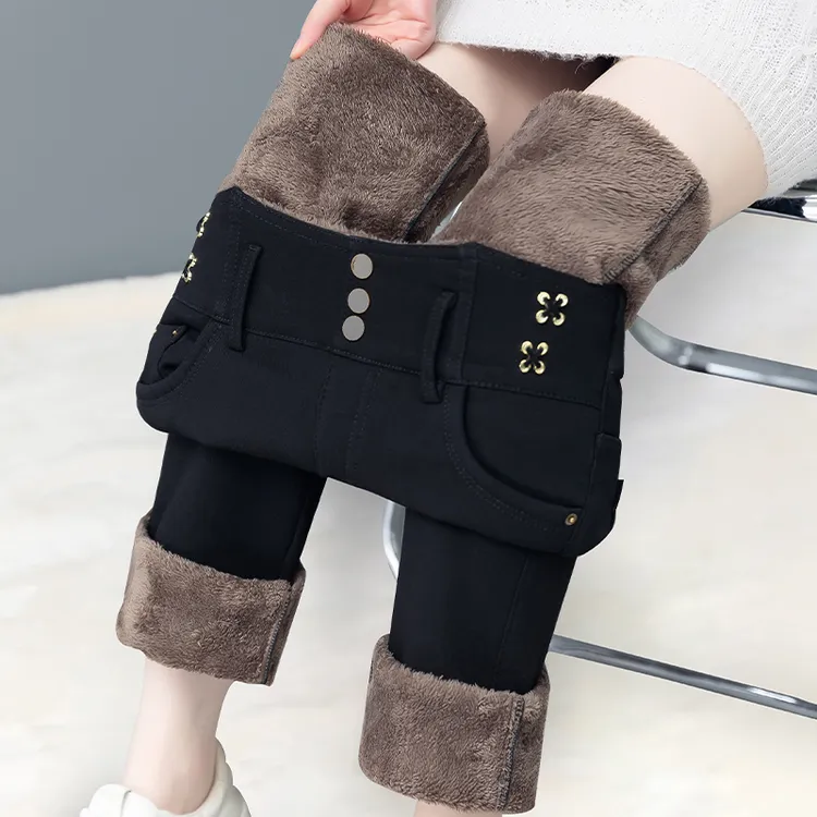 冬季加绒加厚微喇叭裤子女高腰显瘦百搭弹力遮肉保暖小黑裤9825北