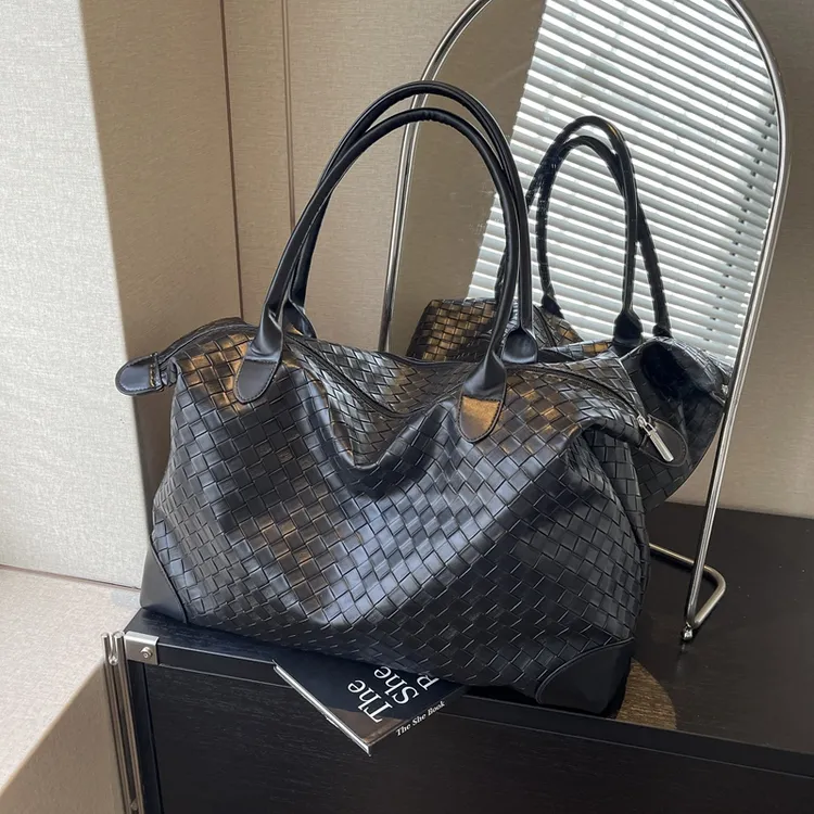 新款短途出差大容量通勤旅行包轻便包旅游出行包健身包收纳待产包