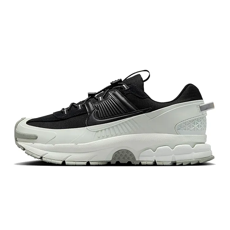 【滔搏联动】NIKE男鞋 ZOOM VOMERO ROAM时尚休闲鞋FV2295-001