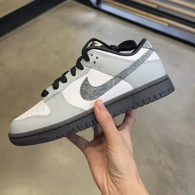 【滔搏联动】NIKE耐克女子DUNK LOW 流光风休闲板鞋 HQ3462-191