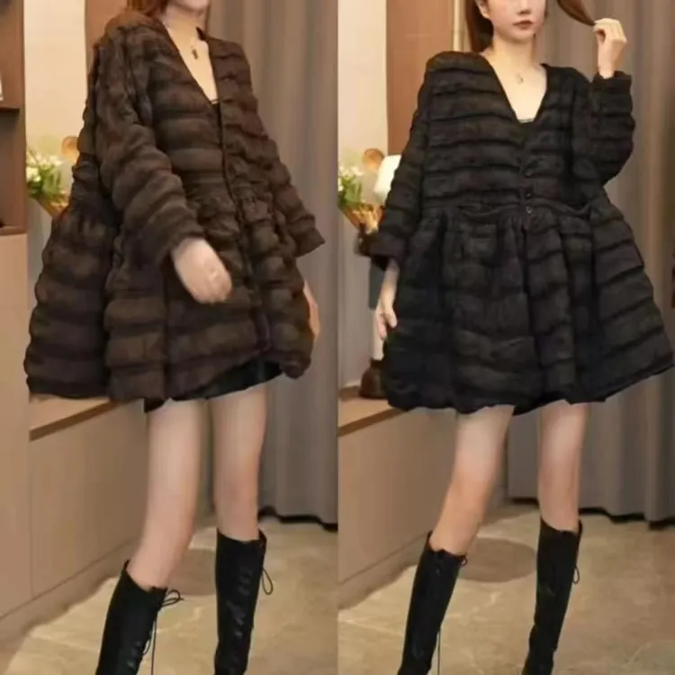 欧货2025春新款娃娃衫时尚设计感洋气宽松V领褶褶外套女显瘦潮