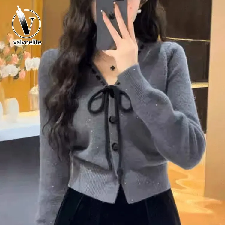 VALVOELITE小香风针织毛衣冬季外搭针织开衫上衣气质显瘦短款衬衣