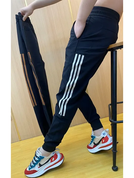 三杠休闲裤男生秋冬厚款潮流潮牌条纹修身百搭束脚运动哈伦裤加绒