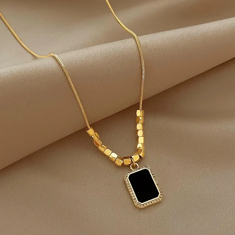 钛钢项链 黑色方块吊坠钛钢项链女气质高级感锁骨链时髦好物配饰