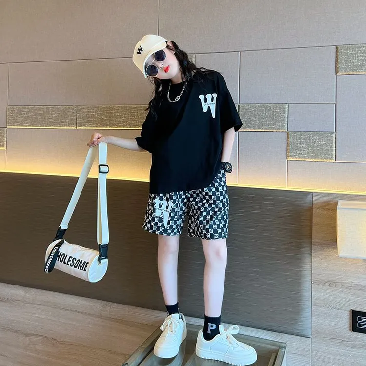 女童夏装套装2025新款中大童女孩夏季短袖运动服夏款儿童潮酷短裤