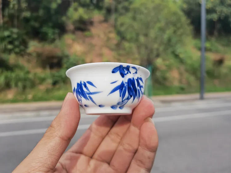 茶杯手绘主人杯随机发货一只价格缠枝鱼藻纹容量40CC微瑕不退不换