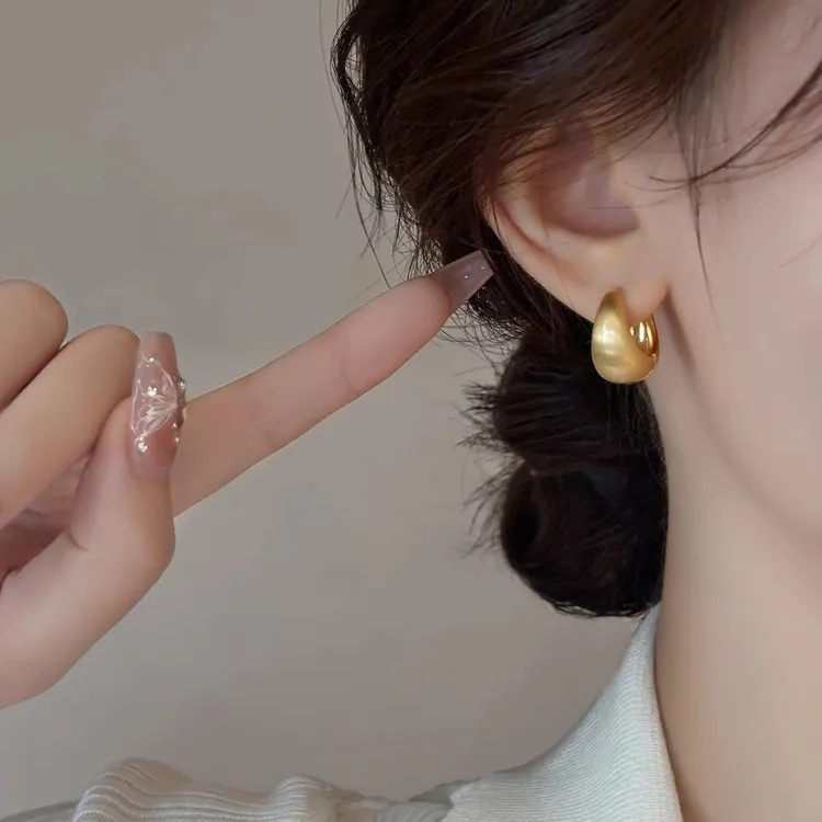铜合金耳饰 法式磨砂哑光耳扣女小众设计感高级耳环爆款复古耳饰 