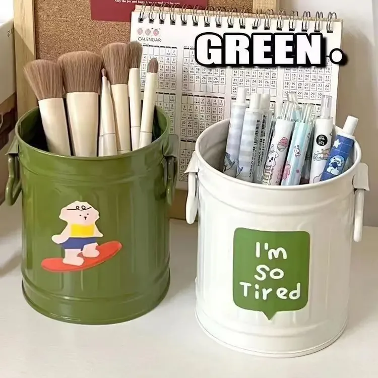 笔筒桌面收纳盒高级感女孩专用收纳大容量办公室桌面网红爆款