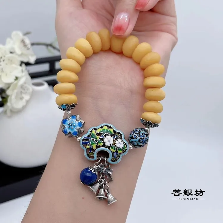 【菩银坊】蜜蜡 如意锁流苏手链  轻奢 时尚                      