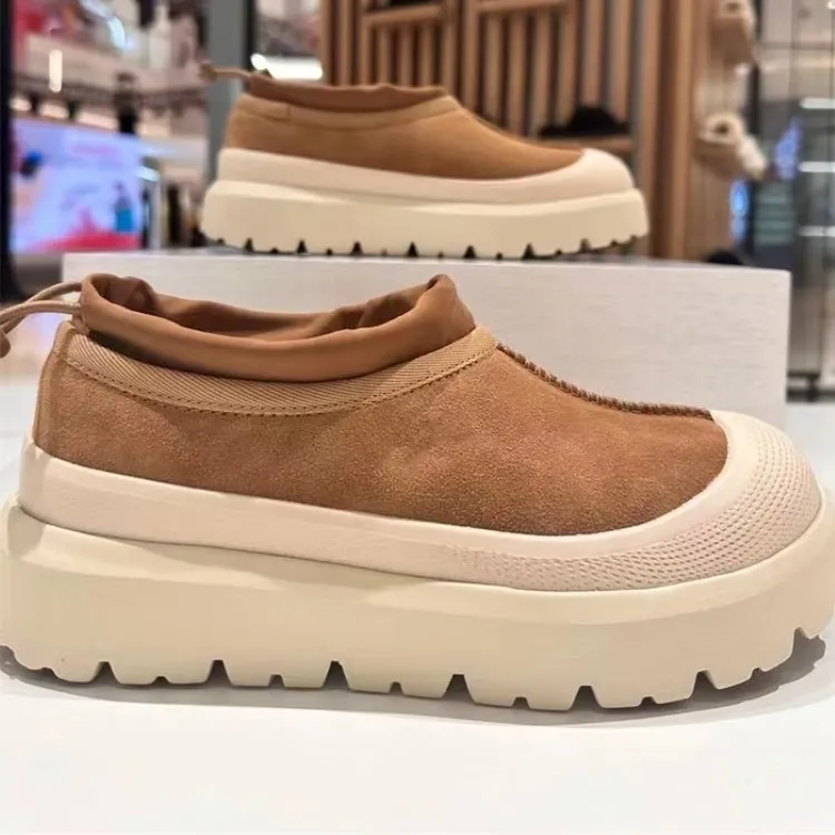 2025新款王一博同款情侣时尚雪地靴羊皮毛一体加绒加厚保暖面包鞋