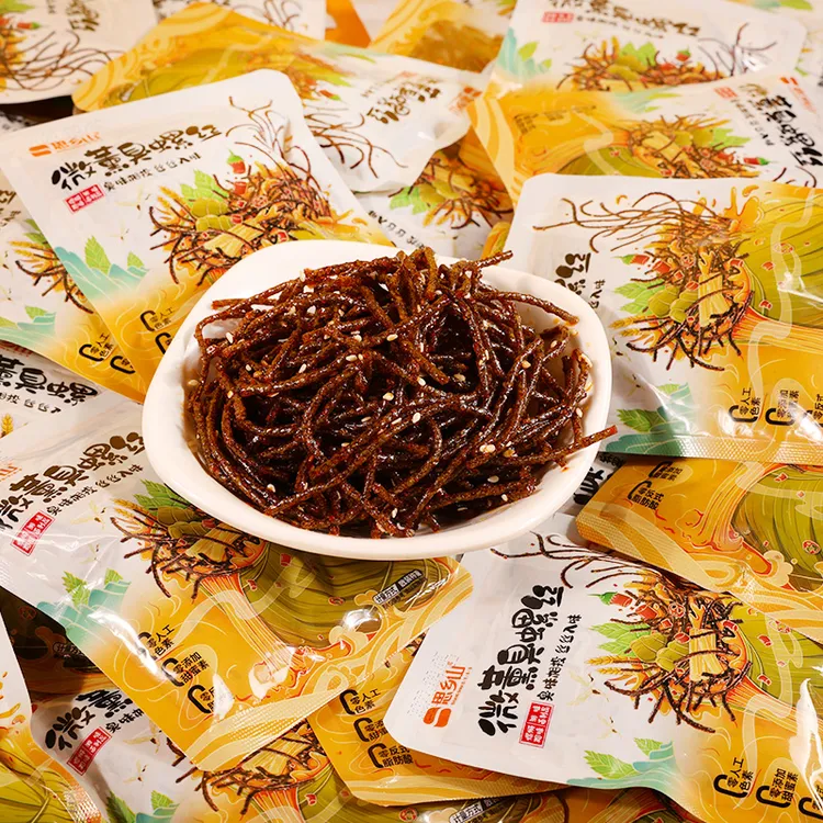 思乡山网红辣条臭螺丝味黑辣丝麻辣解馋小吃湖南特产休闲食品30g