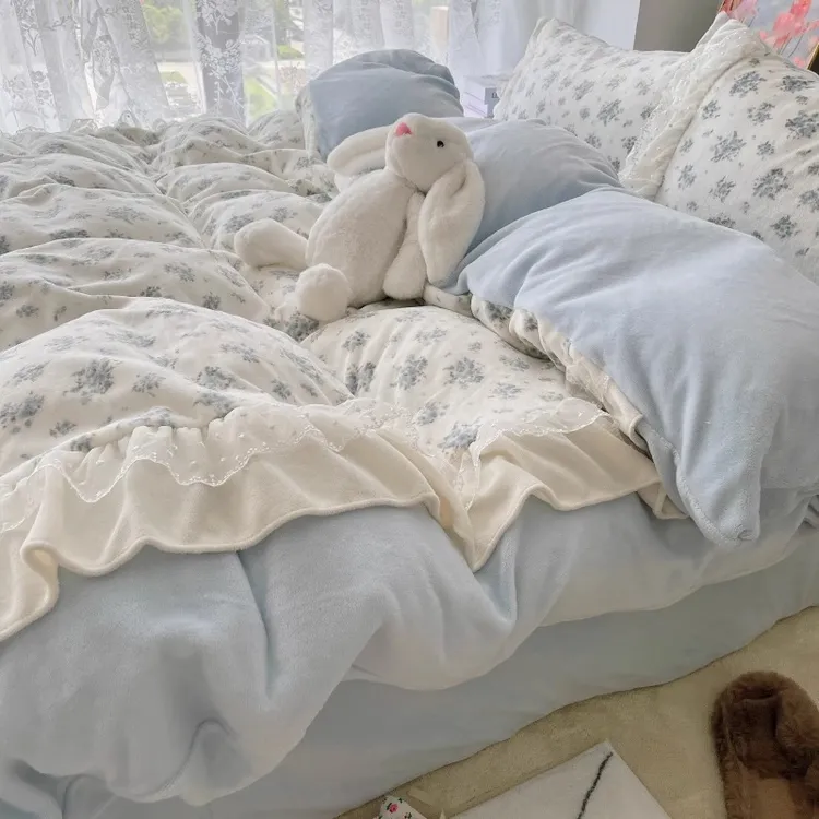 小清新牛奶绒床品四件套秋冬季加厚花边被套床单珊瑚绒床上三件套