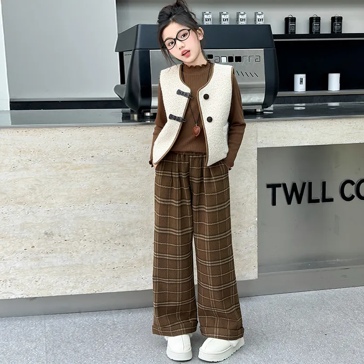 女童春秋季毛呢马甲三件套2025新款加绒港风格子直筒裤复古套装冬