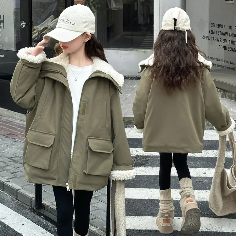 女童加绒派克服秋冬2024新款中大童休闲工装防寒加厚外套冬装棉袄