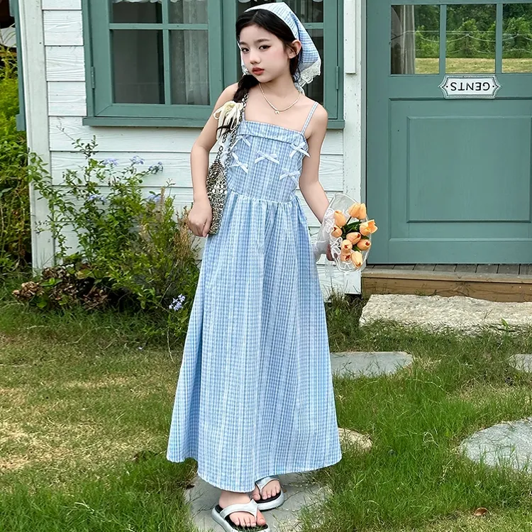 女童连衣裙度假夏装2024新款儿童中大童夏季洋气格子长裙吊带裙子