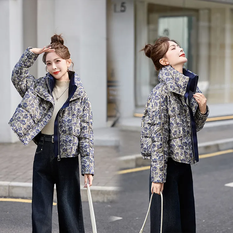 时尚印花羽绒服女2025冬季新款韩版宽松百搭小个子白鸭绒短款外套