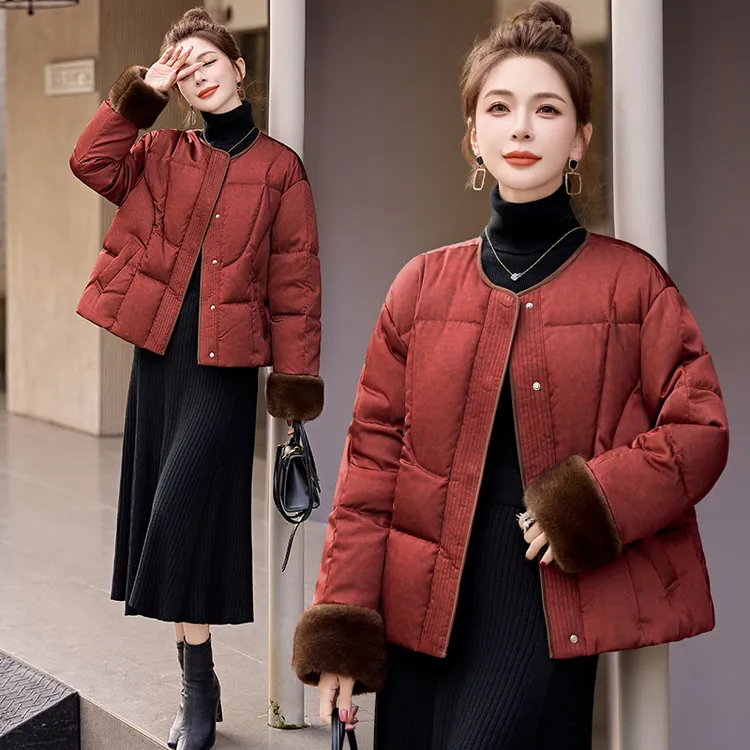 新中式国风印花羽绒服女2025冬季新款复古毛绒拼接白鸭绒短款外套