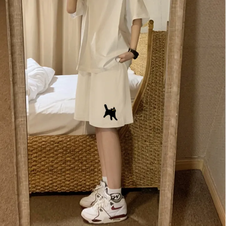 2024杏色小猫休闲短裤女夏季外穿小个子宽松阔腿运动五分居家睡裤