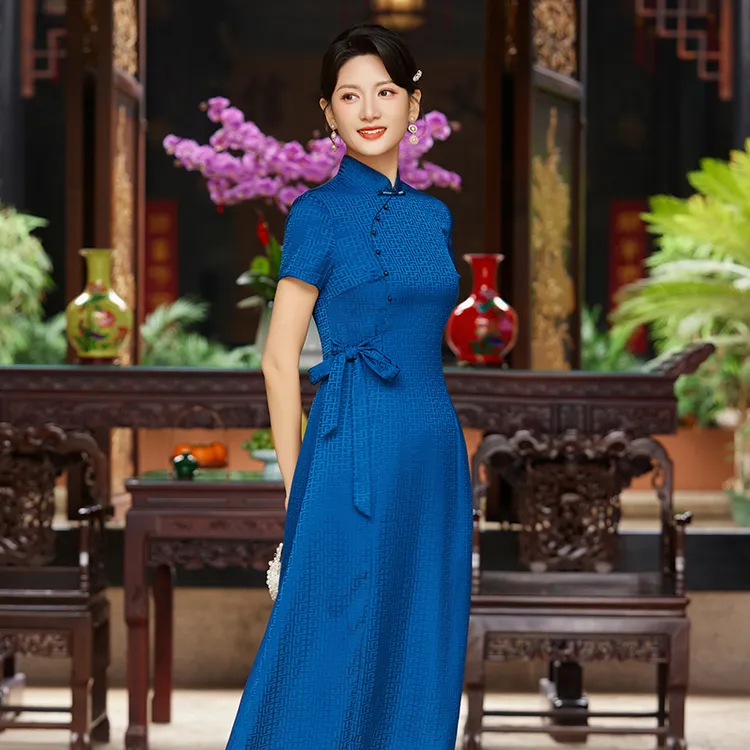 YS373改良蓝色旗袍裙时尚洋气显瘦中年妈妈女连衣裙2024新款日常
