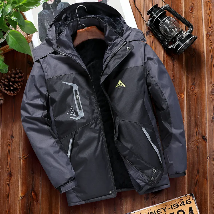 【防风防水】冬季冲锋衣男士新款加绒加厚登山服宽松保暖外套潮