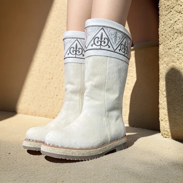 哈如贵经典女款马毛靴纯原色马毛高筒保暖冬季厚底白色时尚舒适