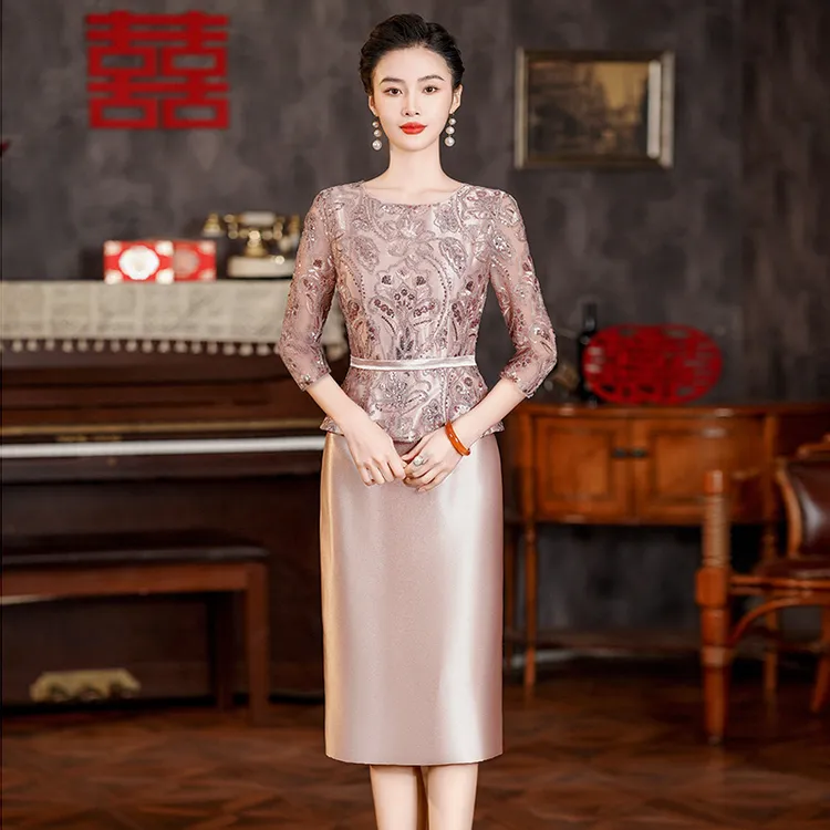 紫色女方妈妈婚礼礼服喜服小个子年轻喜婆婆丈母娘婚宴装连衣裙