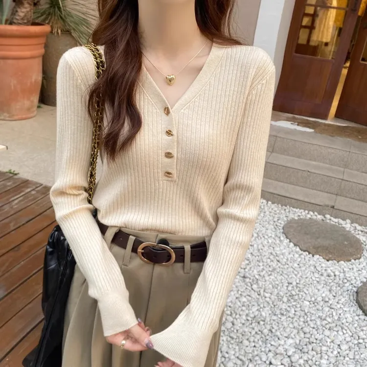 V领针织衫毛衣女秋冬2025新款白色打底衫小香风内搭秋季长袖上衣