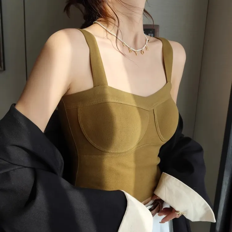 德绒保暖背心女带胸垫一体吊带加绒内搭2025秋冬新款加厚打底上衣