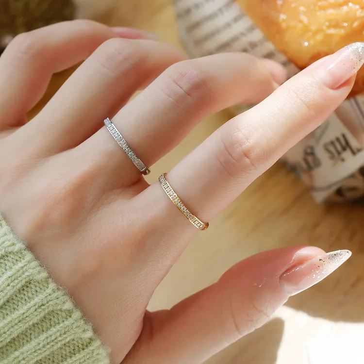 LINGSIV 钛钢戒指 网红小众简约满天星戒指女食指指环冷淡风气质