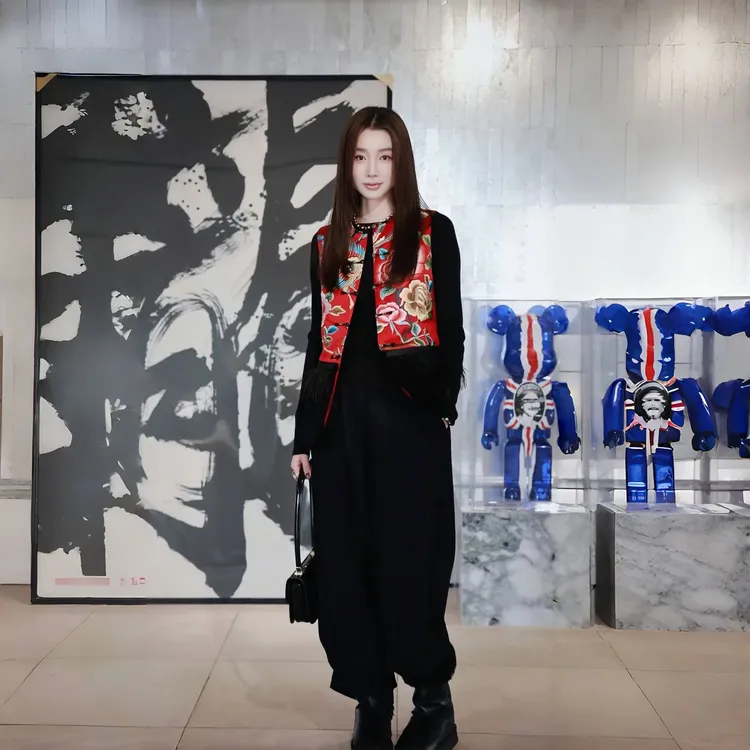 国风马甲网红网红时尚长款绣花民族风牡丹花刺绣百搭洋气马夹外套