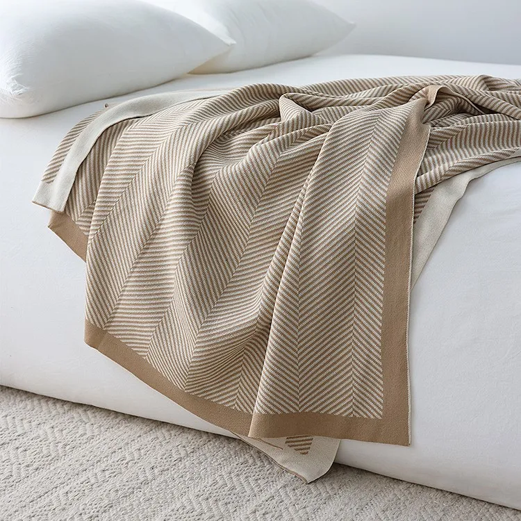 春夏北欧风针织毯空调毯单人盖毯午睡毯简约家用沙发休闲装饰毯子