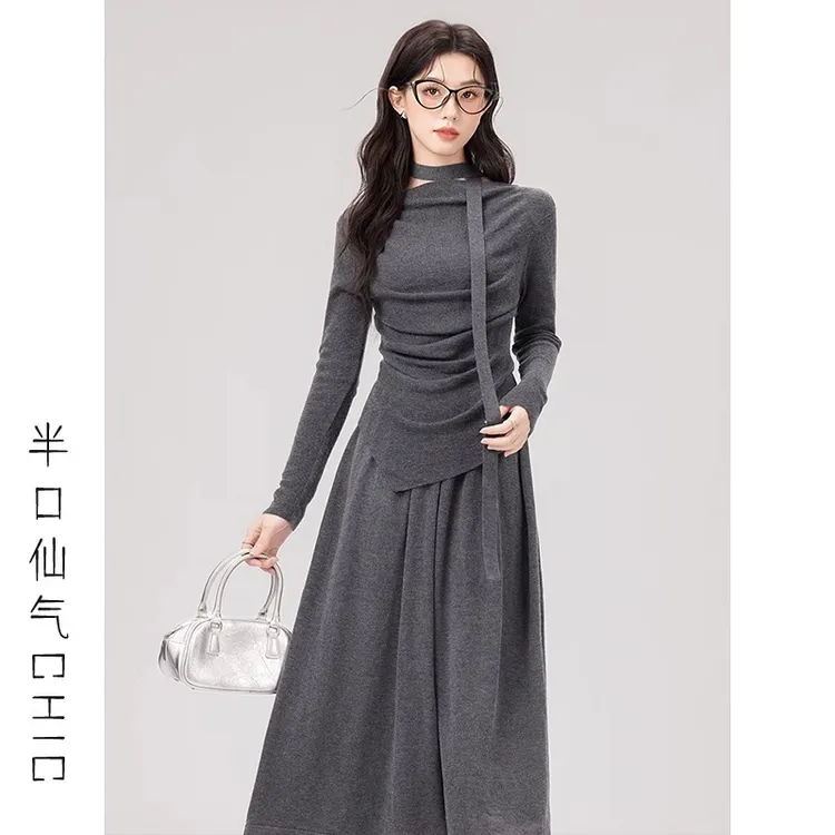 半口仙气灰色不规则针织上衣女春秋季新款收腰设计感裙子时尚套装