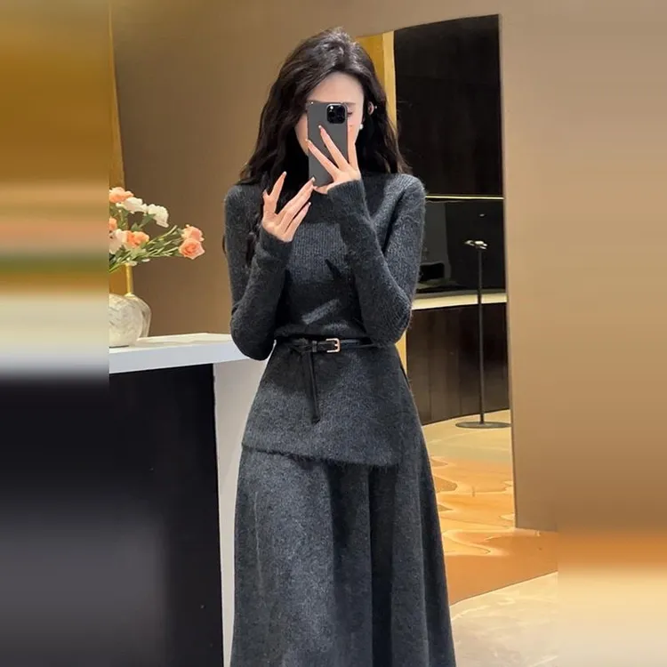 针织毛衣连衣裙子女秋冬季2023新款小香内搭套装高级感穿搭一整套
