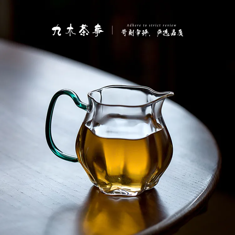 九木丨瓜棱玻璃公道杯 高硼硅玻璃茶海 加厚耐热带手柄高档分茶器