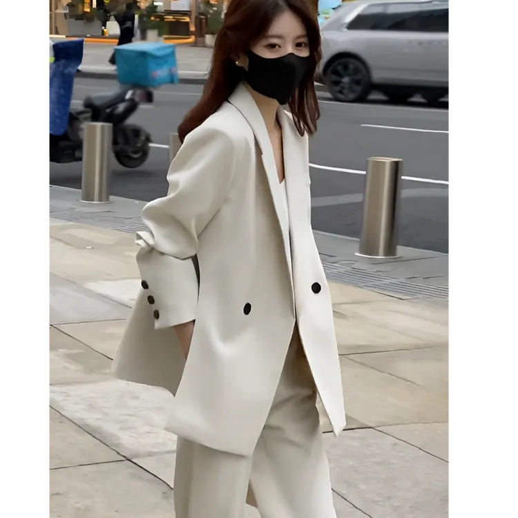 大码女白色西服套装秋季新款胖mm韩版宽松休闲西服外套高腰阔腿裤