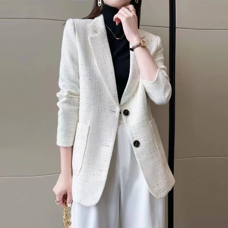 大码女装小香风外套女秋装长袖气质休闲百搭流行的格子小西装上衣