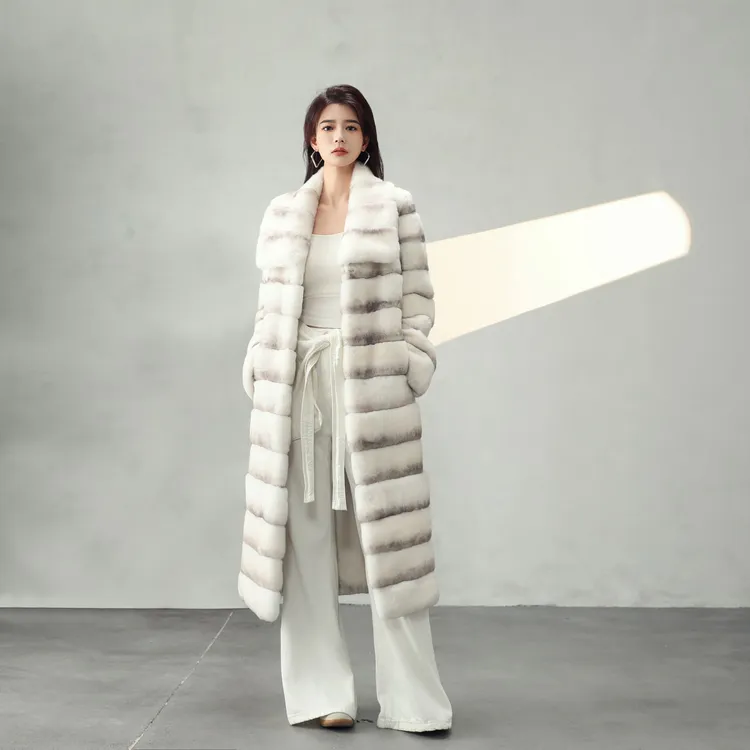 ‘’冰淇淋龙猫长款‘’进口整皮