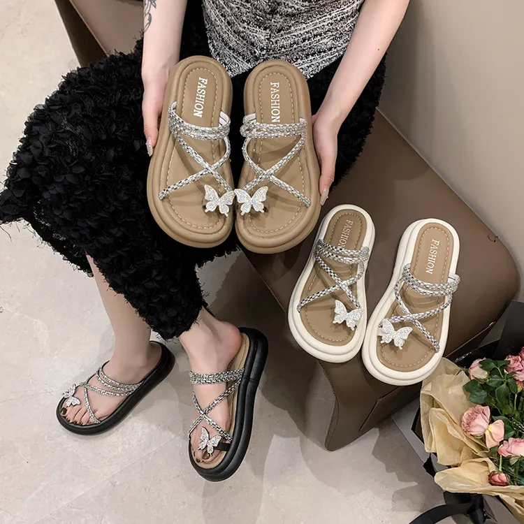 法式水钻小凉拖鞋女夏外穿2024新款仙女风夹脚一字拖海边沙滩凉鞋