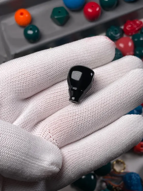 雪巴琉璃乌黑色西施壶三通搭配顶珠腰珠背云弟子珠手工项链吊坠